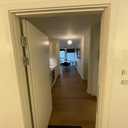 Modern With Rooftop, Privat Balcony, & Free Parking,next To Attractions * Aarhus