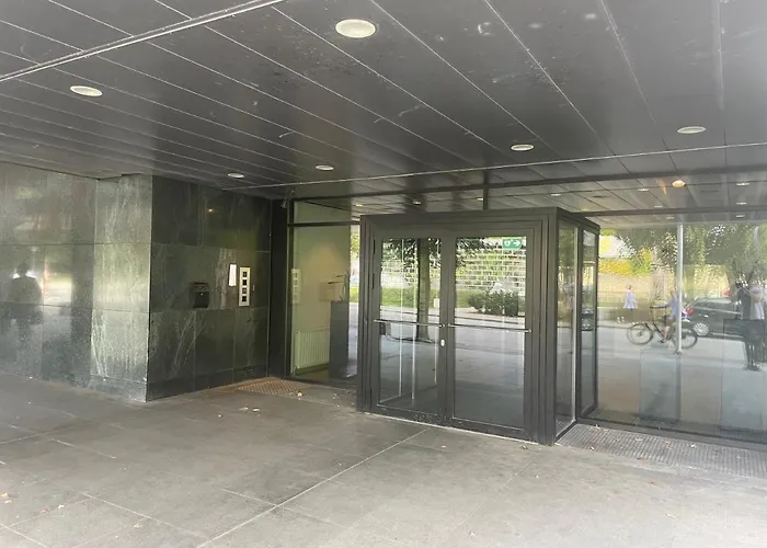 Modern With Rooftop, Privat Balcony, & Free Parking,next To Attractions Århus