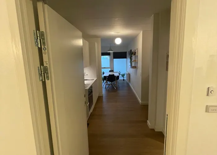 Modern With Rooftop, Privat Balcony, & Free Parking,next To Attractions 3* Århus